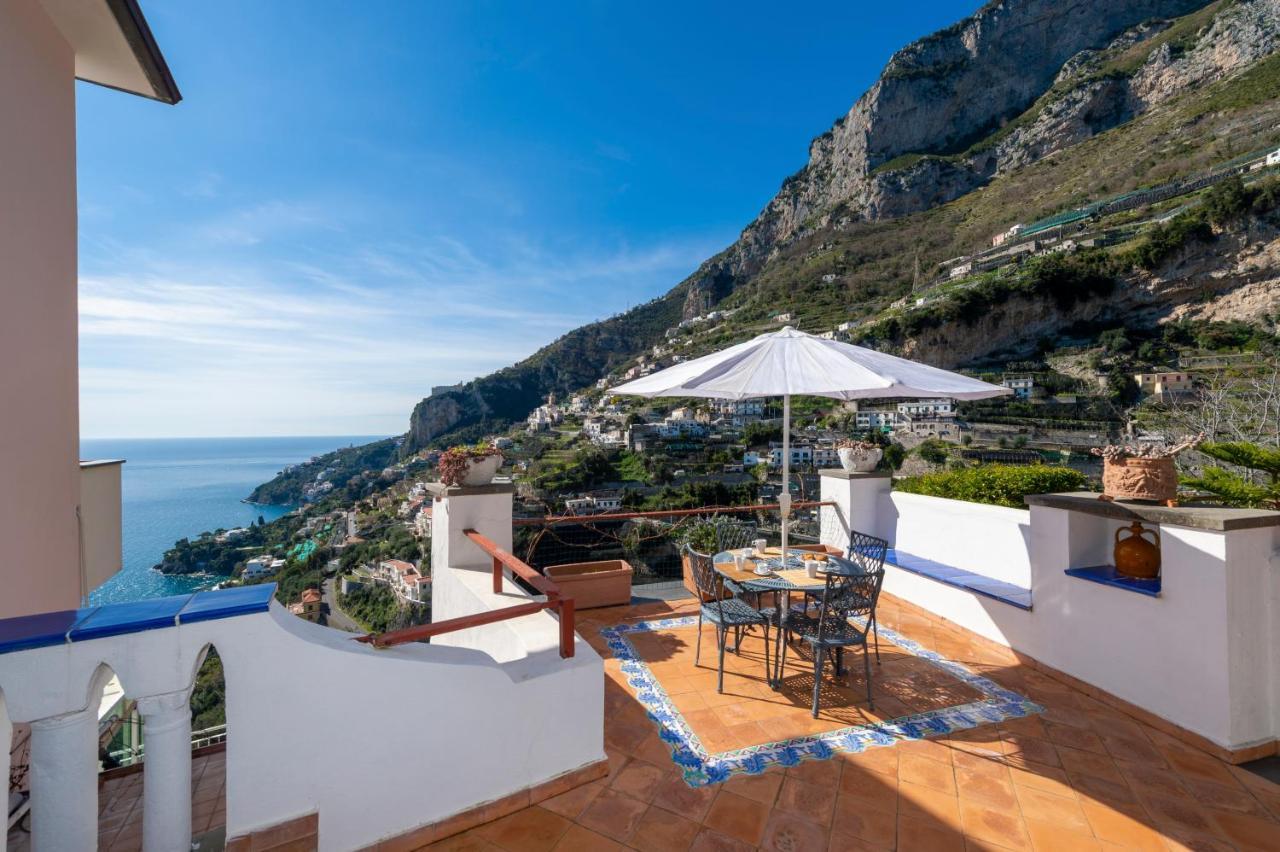 Appartamento PRIVILEGE Amalfi Esterno foto