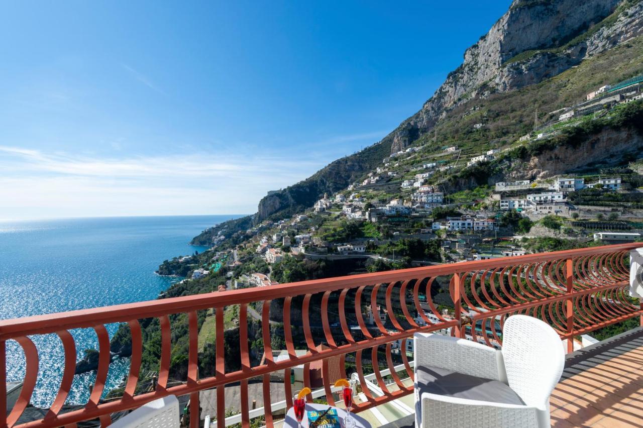 Appartamento PRIVILEGE Amalfi Esterno foto