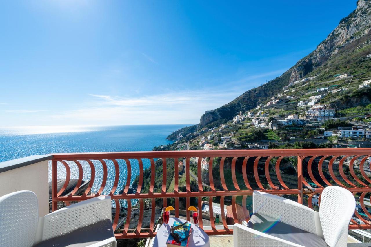 Appartamento PRIVILEGE Amalfi Esterno foto